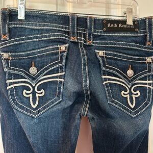 Rock Revival Stephanie boot cut. Cute stitching great style.